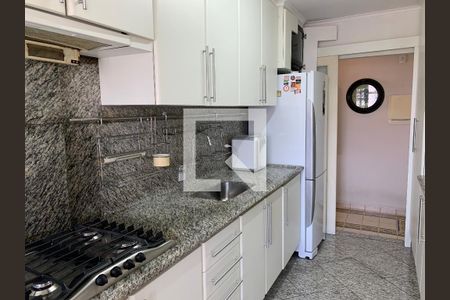 Apartamento à venda com 86m², 3 quartos e 2 vagasCozinha