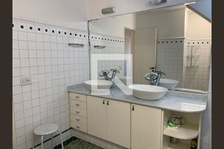 Apartamento à venda com 86m², 3 quartos e 2 vagasBanheiro
