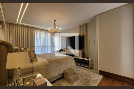 Apartamento à venda com 385m², 4 quartos e 4 vagas Apartamento à venda com 385m², 4 quartos e 4 vagasSuíte 4