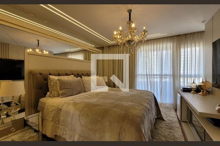 Apartamento à venda com 385m², 4 quartos e 4 vagas Apartamento à venda com 385m², 4 quartos e 4 vagasSuíte 4