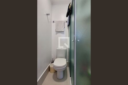 Apartamento à venda com 385m², 4 quartos e 4 vagas Apartamento à venda com 385m², 4 quartos e 4 vagasBanheiro