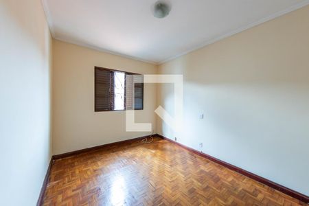 Quarto 2 de casa para alugar com 2 quartos, 60m² em Vila Ema, São Paulo