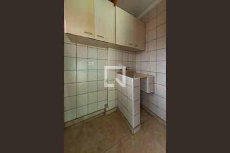 Casa para alugar com 60m², 2 quartos e 1 vagaÁrea de Serviço