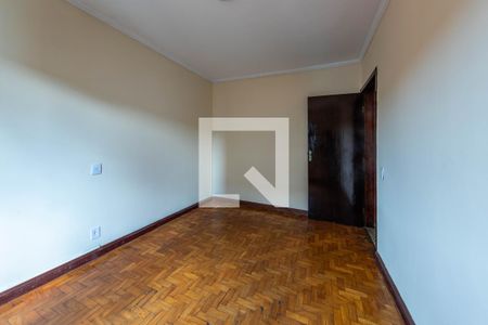 Quarto 2 de casa para alugar com 2 quartos, 60m² em Vila Ema, São Paulo