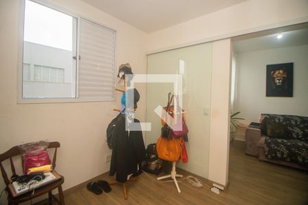 Closet de apartamento para alugar com 1 quarto, 45m² em Humaitá, Porto Alegre