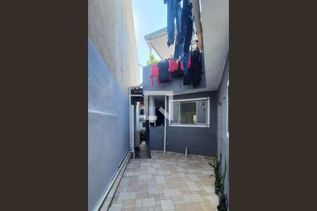 Casa para alugar com 80m², 2 quartos e 1 vagaQuintal