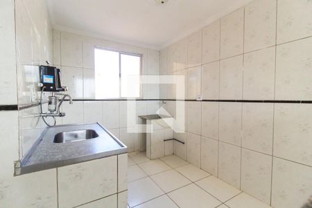 Apartamento à venda com 45m², 2 quartos e sem vagaCozinha e Área de Serviço