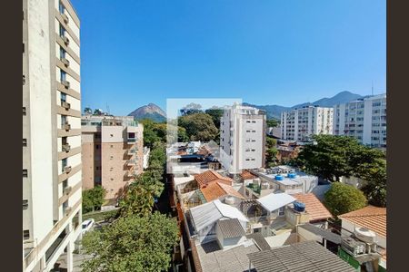 Sala vista  de apartamento à venda com 2 quartos, 197m² em Jardim Botânico, Rio de Janeiro