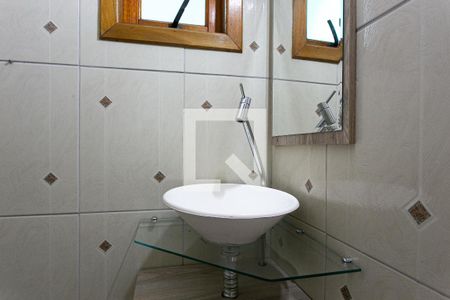 Casa à venda com 200m², 3 quartos e 4 vagasLavabo