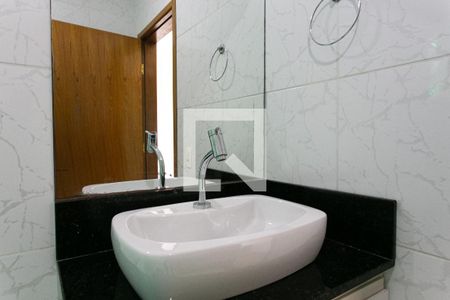 Casa à venda com 200m², 3 quartos e 4 vagasBanheiro da Suíte