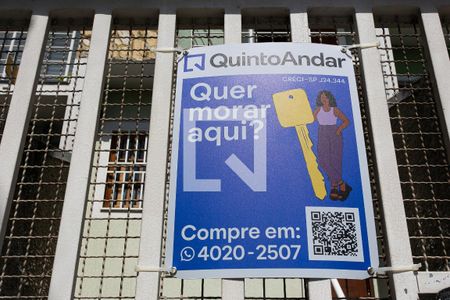 Casa à venda com 200m², 3 quartos e 4 vagasPlaquinha 