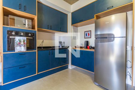 Cozinha de kitnet/studio à venda com 1 quarto, 34m² em Cerqueira César, São Paulo