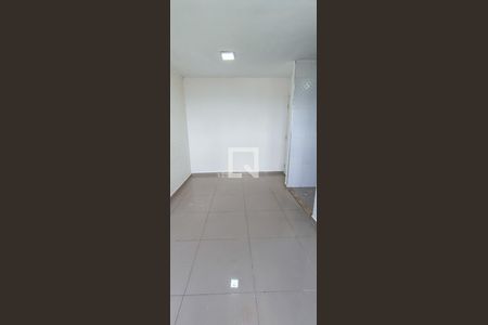 Sala de apartamento à venda com 2 quartos, 41m² em Jardim do Lago, Osasco