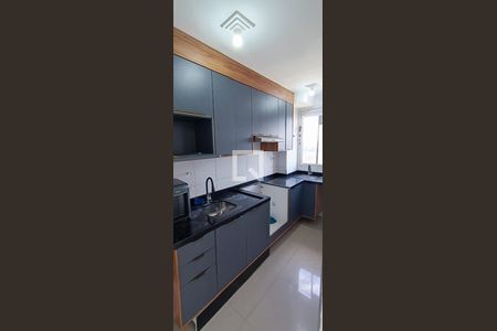 Cozinha de apartamento à venda com 2 quartos, 41m² em Jardim do Lago, Osasco