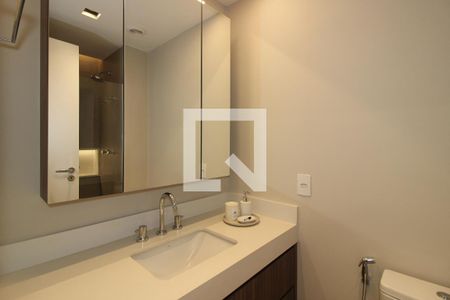 Banheiro de kitnet/studio à venda com 1 quarto, 28m² em Paraíso, São Paulo