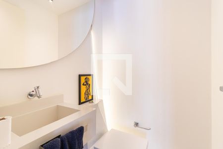 Lavabo de apartamento à venda com 1 quarto, 126m² em Vila Nova Conceição, São Paulo
