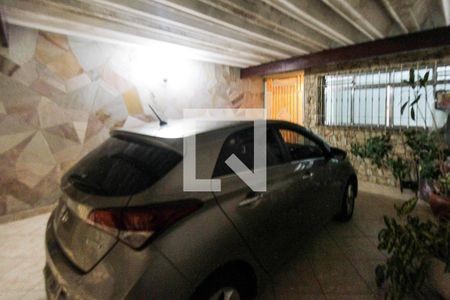 Casa à venda com 200m², 3 quartos e 3 vagas Casa à venda com 200m², 3 quartos e 3 vagasGaragem