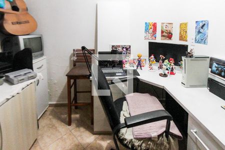 Casa à venda com 200m², 3 quartos e 3 vagas Casa à venda com 200m², 3 quartos e 3 vagasQuarto de Serviço