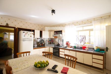 Casa à venda com 137m², 2 quartos e 2 vagasCozinha