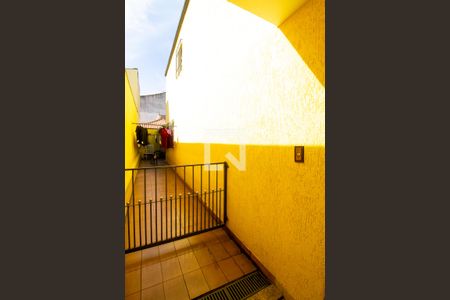 Casa à venda com 137m², 2 quartos e 2 vagasCorredor Externo