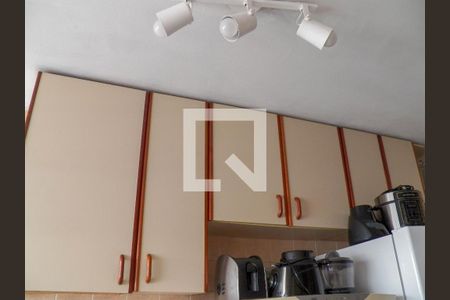 Apartamento para alugar com 86m², 2 quartos e 1 vaga Apartamento para alugar com 86m², 2 quartos e 1 vagaCozinha - Armários