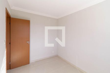 Quarto 1 de apartamento para alugar com 2 quartos, 65m² em Maria Helena, Belo Horizonte