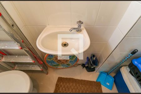 Apartamento para alugar com 118m², 3 quartos e 2 vagas Apartamento para alugar com 118m², 3 quartos e 2 vagasBanheiro de Serviço