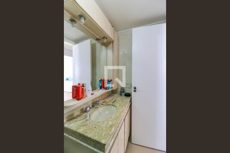 Apartamento para alugar com 118m², 3 quartos e 2 vagas Apartamento para alugar com 118m², 3 quartos e 2 vagasBanheiro
