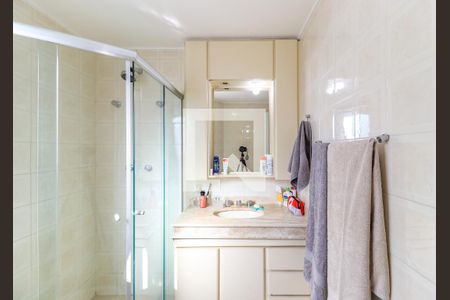 Apartamento para alugar com 118m², 3 quartos e 2 vagas Apartamento para alugar com 118m², 3 quartos e 2 vagasBanheiro da Suíte