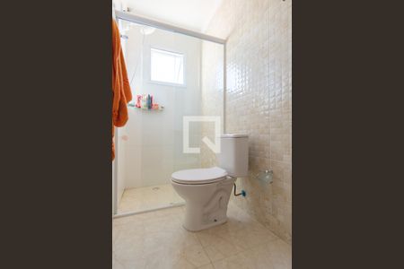 Casa à venda com 170m², 3 quartos e 4 vagasBanheiro da Suíte 2