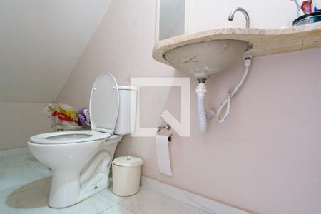 Casa à venda com 170m², 3 quartos e 4 vagasLavabo