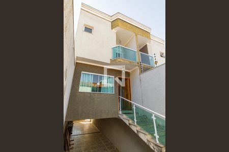 Casa à venda com 170m², 3 quartos e 4 vagasEntrada