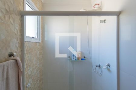 Casa à venda com 170m², 3 quartos e 4 vagasBanheiro da Suíte 1