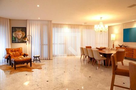 Apartamento à venda com 5 quartos, 852m² em Paraíso do Morumbi, São Paulo