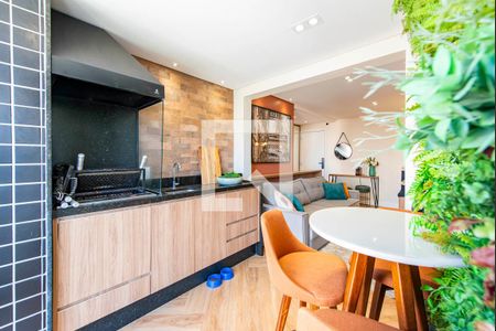 Apartamento à venda com 61m², 2 quartos e 1 vaga Apartamento à venda com 61m², 2 quartos e 1 vagaVaranda Gourmet