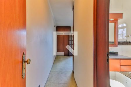 Casa para alugar com 150m², 4 quartos e 2 vagas Casa para alugar com 150m², 4 quartos e 2 vagasQuarto 1 Suite
