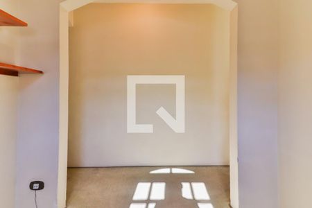 Casa para alugar com 150m², 4 quartos e 2 vagas Casa para alugar com 150m², 4 quartos e 2 vagasEscritorio / Sala TV