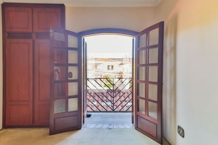 Casa para alugar com 150m², 4 quartos e 2 vagas Casa para alugar com 150m², 4 quartos e 2 vagasQuarto 1 Suite