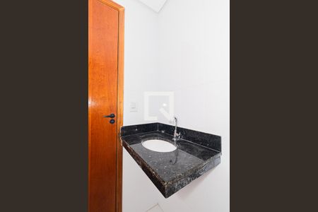Banheiro de apartamento para alugar com 1 quarto, 102m² em Vila Isolina Mazzei, São Paulo