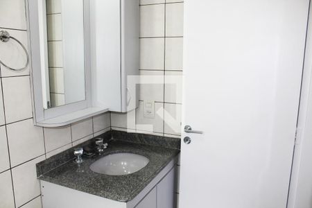 Apartamento para alugar com 77m², 3 quartos e 2 vagasBanheiro da Suíte