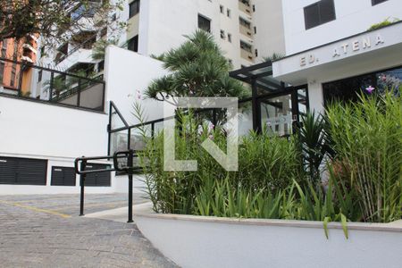 Apartamento para alugar com 77m², 3 quartos e 2 vagasFachada e portaria