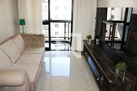 Apartamento para alugar com 77m², 3 quartos e 2 vagasSala