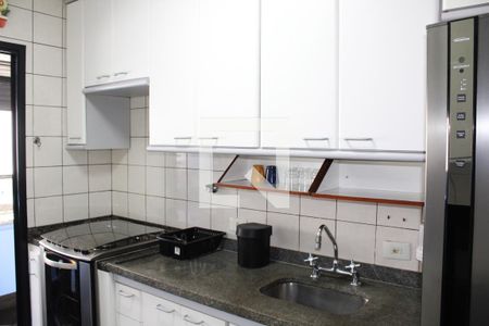 Apartamento para alugar com 77m², 3 quartos e 2 vagasCozinha