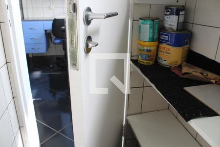 Apartamento para alugar com 77m², 3 quartos e 2 vagasBanheiro de serviço