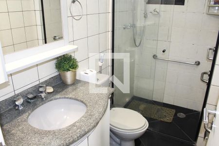 Apartamento para alugar com 77m², 3 quartos e 2 vagasBanheiro