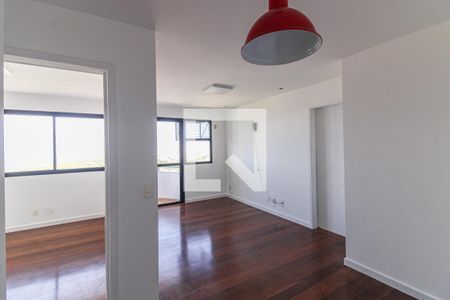 Sala de apartamento à venda com 2 quartos, 63m² em Barra da Tijuca, Rio de Janeiro
