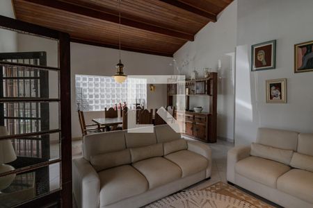 Sala de casa para alugar com 3 quartos, 230m² em Jardim Virginia, Guarujá