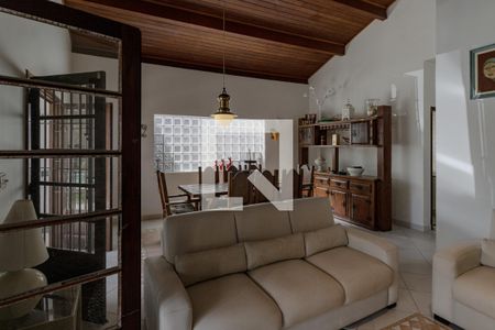 Sala de casa para alugar com 3 quartos, 230m² em Jardim Virginia, Guarujá