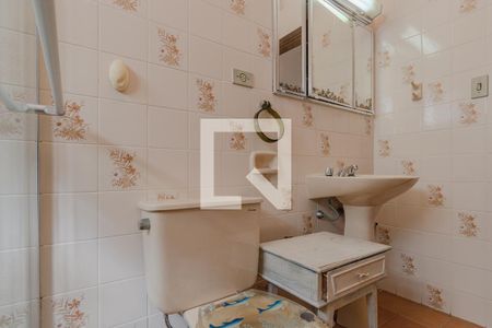Casa para alugar com 230m², 3 quartos e 4 vagasBanheiro 2