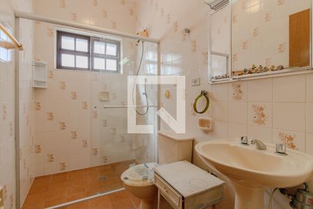 Casa para alugar com 230m², 3 quartos e 4 vagasBanheiro 1